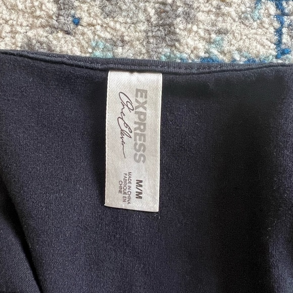 Express One Eleven Black Halter Crop Top Medium - Picture 4 of 4